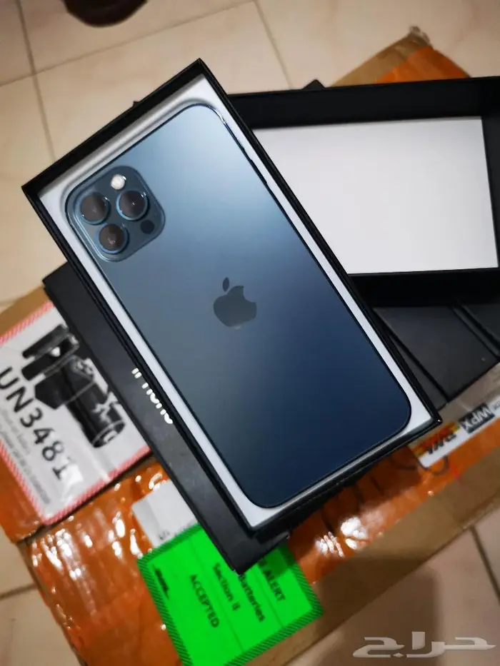 آيفون 12 برو 256 قيقا 1150 ريال 3