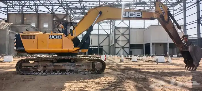 للايجار معدات ثقيلة بوكلين شيول رصاصة قلابات تنفيذ مشاريع 6