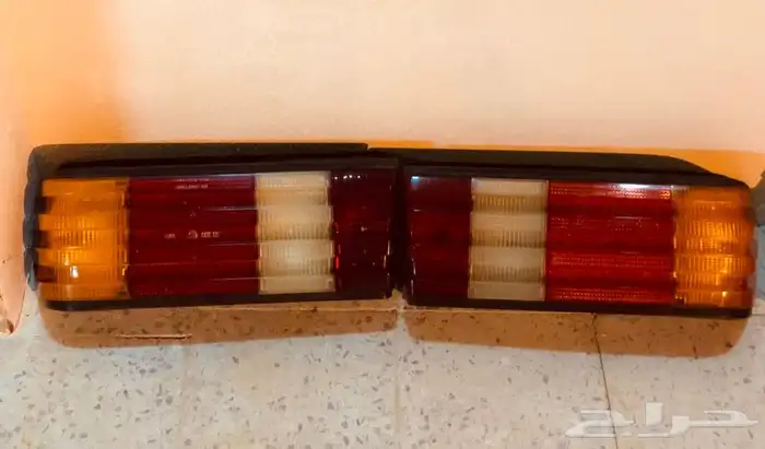 قطع غيارمرسيدس 560 الموجود في الصور فقط 9