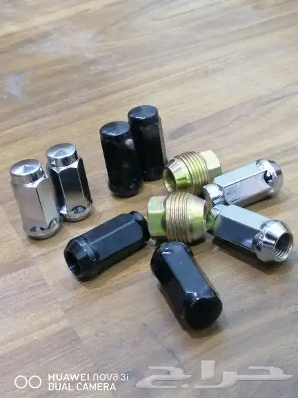 صواميل بجميع انواعها 12