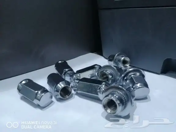 صواميل بجميع انواعها 10