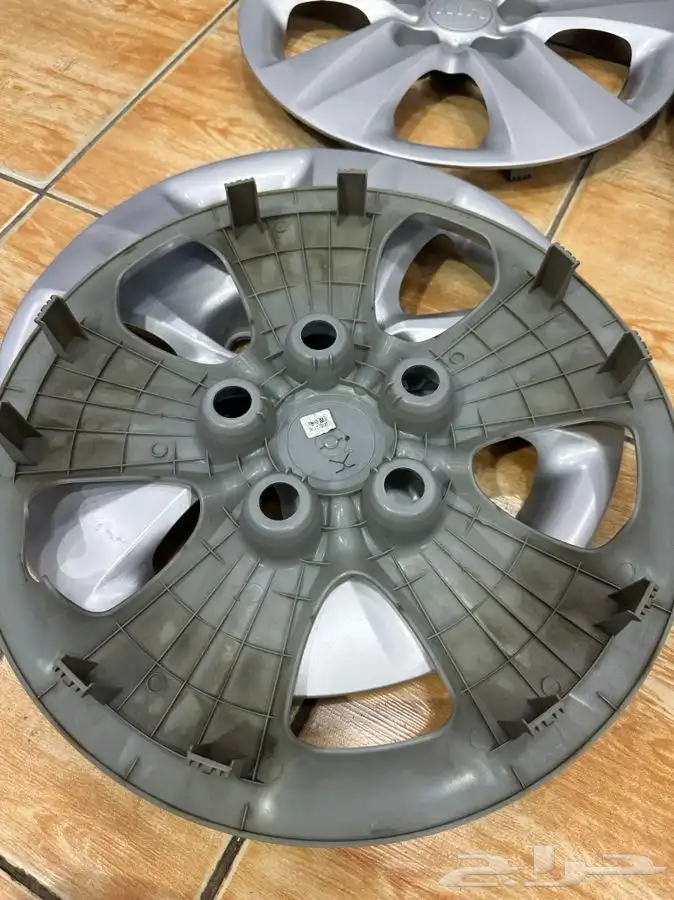 طقم طاسات كيا سيراتو اصلي وكاله طيس 2