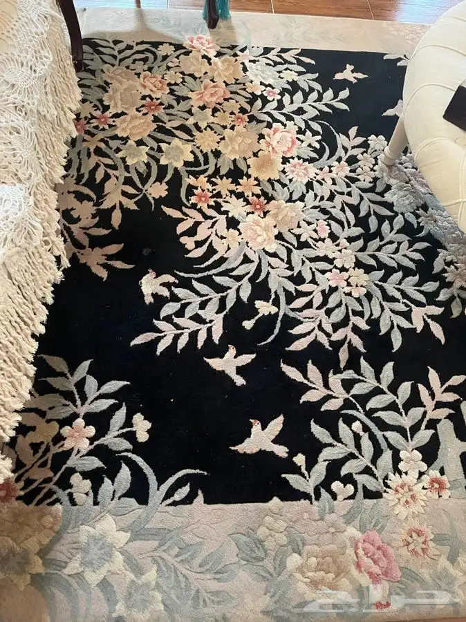 سجاده من الرقيب لا يوجد عيوب كبيره صوف مع حرير 0