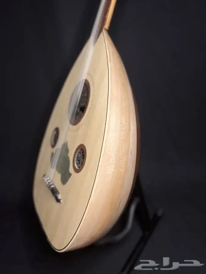 عود موسيقي تعليمي درجة اولى بالشنطة جديد للبيع 0