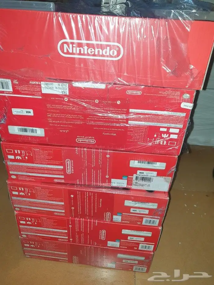 جهاز العاب نينتدو سويتش المحمول 6 حبات لكل حبة ( 900)ريال 1