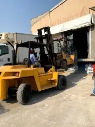 للإيجار رافعات شوكيه للإيجار فوركلفتات احجام بدون سواق مع ال 10