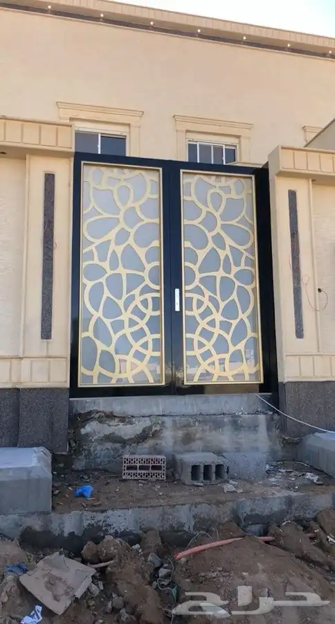 باب حديد ليزر 4