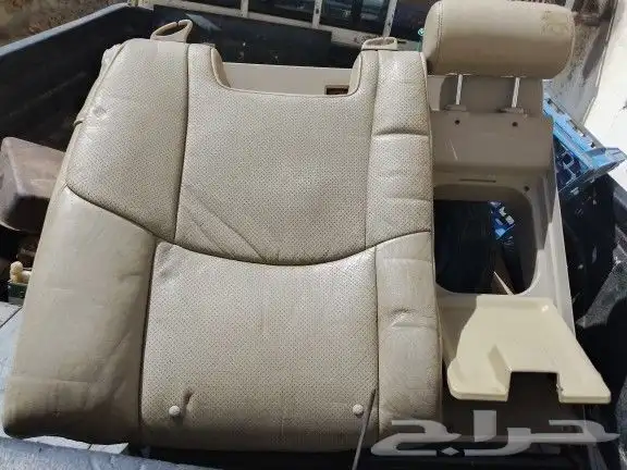 مرتبة ظهر خلفيه مع ديكور باب الراكب أفالون2009للبيع 0