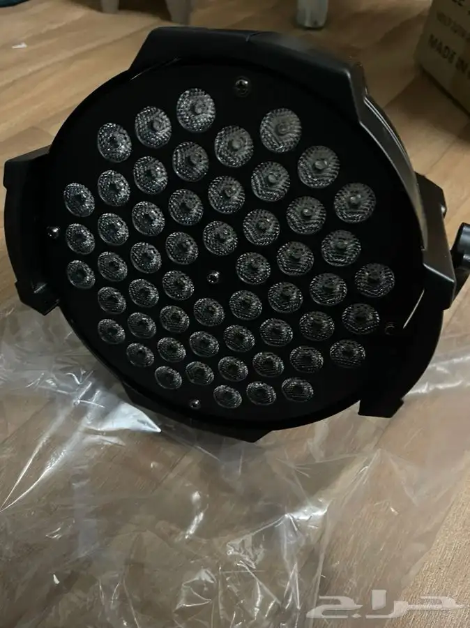 إيجار يومي بلون الشيف ولد بار بسبعة ألوان 1