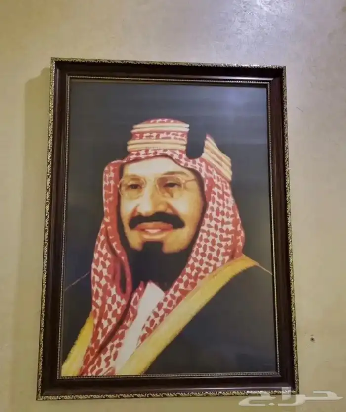اعلام رسميه للمجالس والمكاتب والموتمرات بسعر الجمله مع اتوص 15