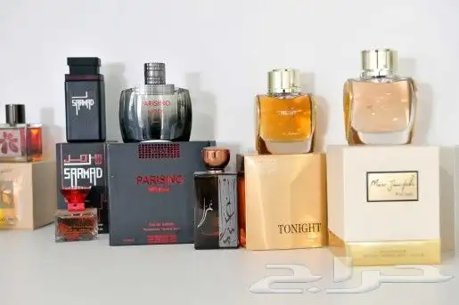 مطبعة الرياض طبعة بوكسات عباية هدايا عطور حلا 5