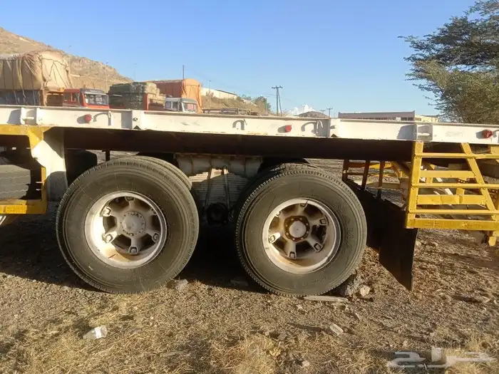 مرسيدس جفالي ابيض 84 والتيدر سطحة ثقيل كفرت وجرم على الشرط و 4
