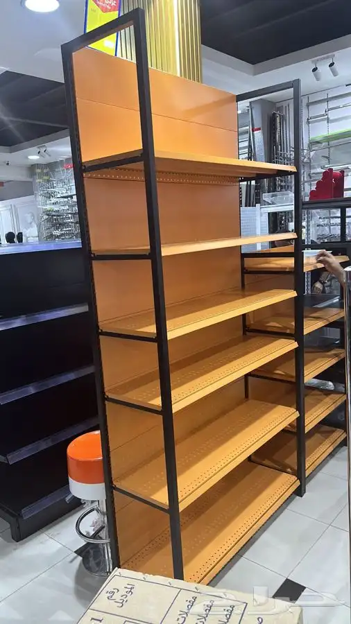 ارفف ومستودعات ومعارض جمله 17