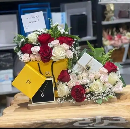 باقات ورد  هدايا  باتشي  حلا توصيل الرياض شبكات عرائس هدايا 9