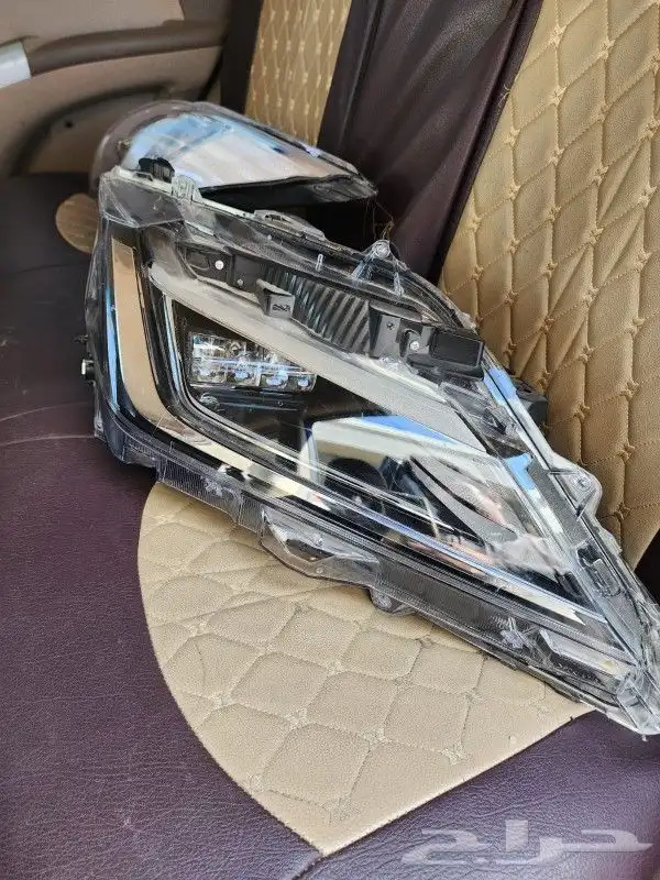 شمعات ياريس 2023 وكالة مستخدم 1