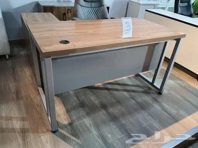 تصنيع مكاتب بني ورمادي 2