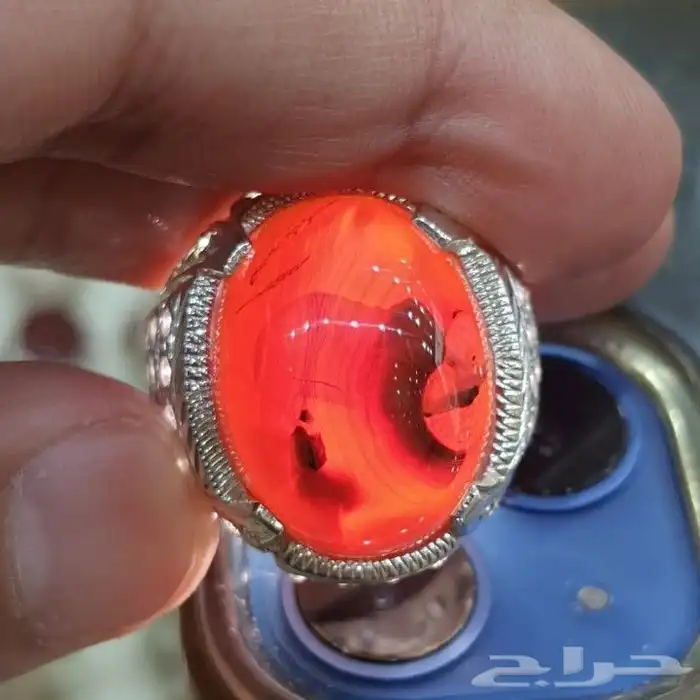 خاتم عقيق يماني كرزي مزعفر كابشون 5