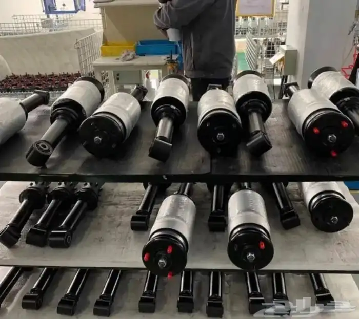 مساعدات اودي بي ام مرسيدس يخت رنج روفر بنتلي 10