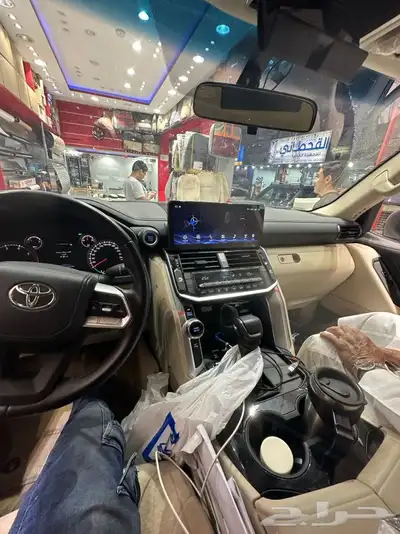 شاشه جيب لندكروزر 2022 2023 نفسسكك الوكاله 8