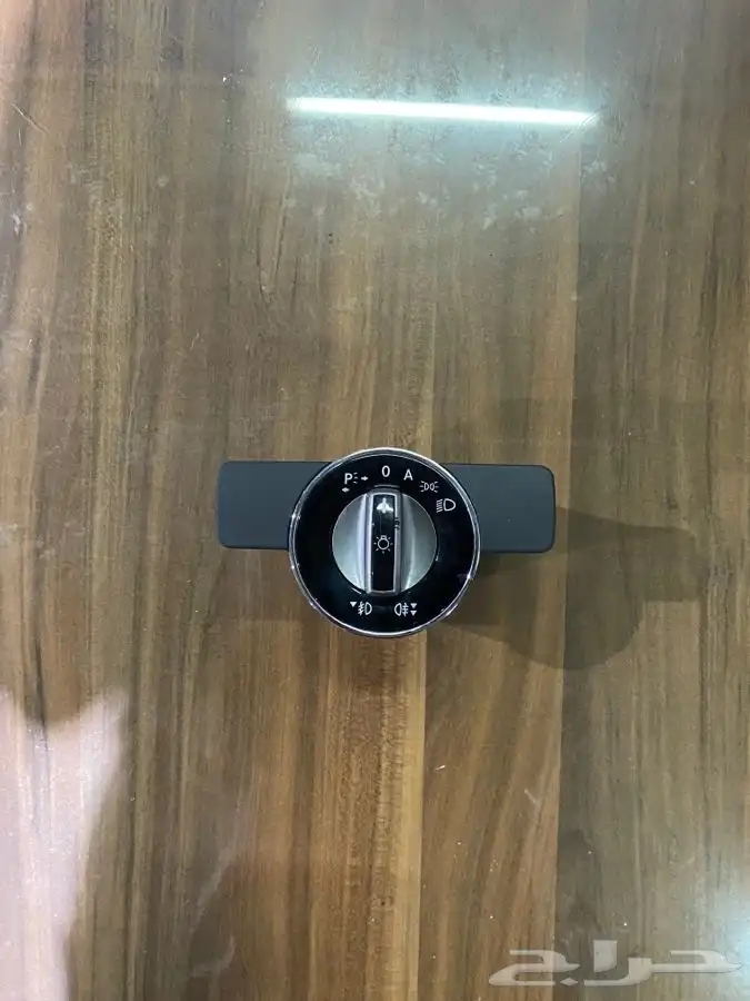 للبيع قطع غيار مرسيدس بنز 1