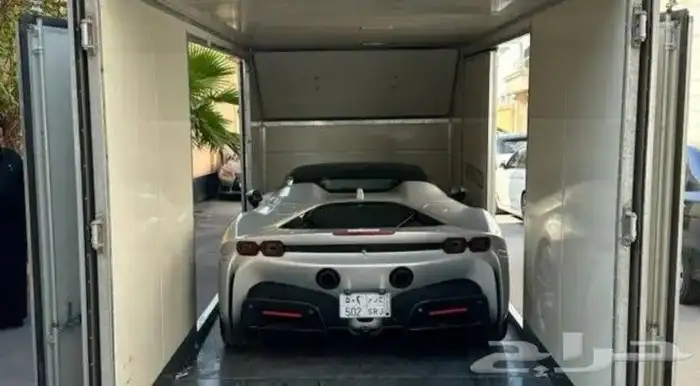 سطحه مغطاه مقفله  VIP  من الامارات لسعوديه وبلعكس 3
