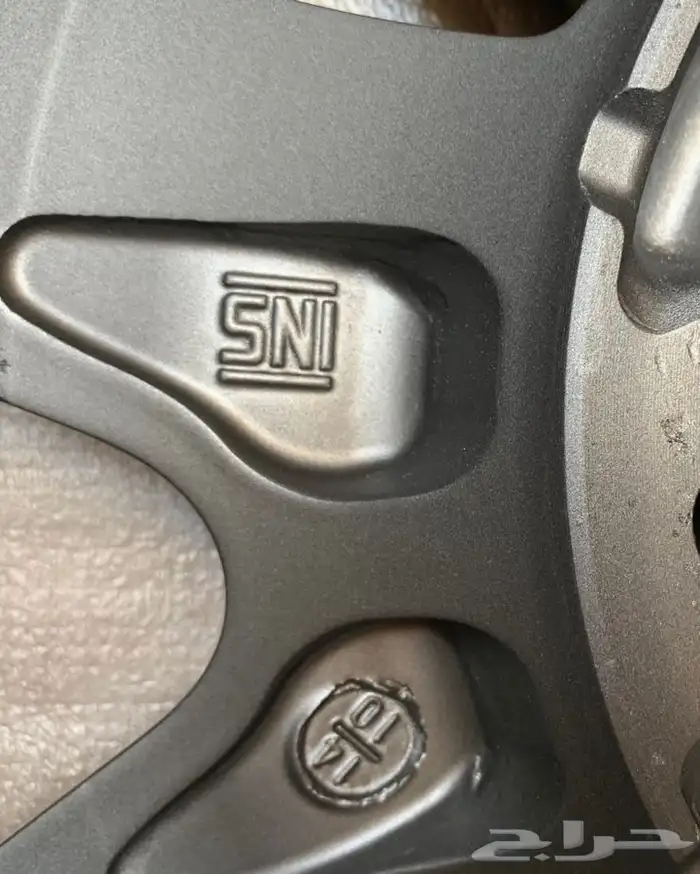 جنوط جيب لكزس 570 2015 اصلي وكالة 5