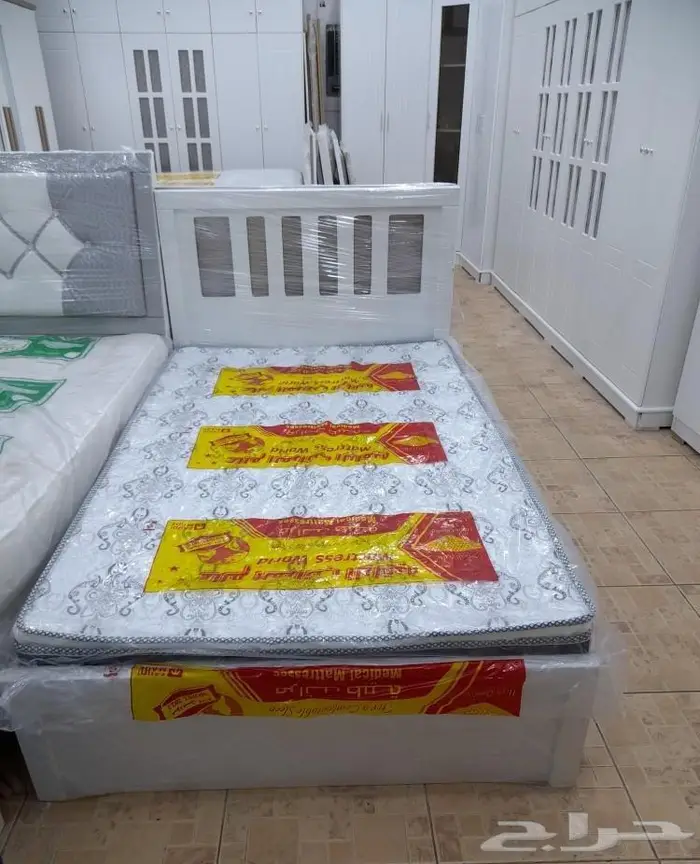 تجهيز سكن عمال وموظفين سرير حديد دورين مفارش دواليب مراتب 9