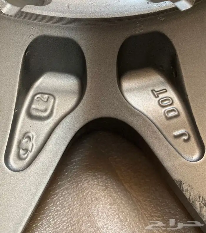 جنوط جيب لكزس 570 2015 اصلي وكالة 7