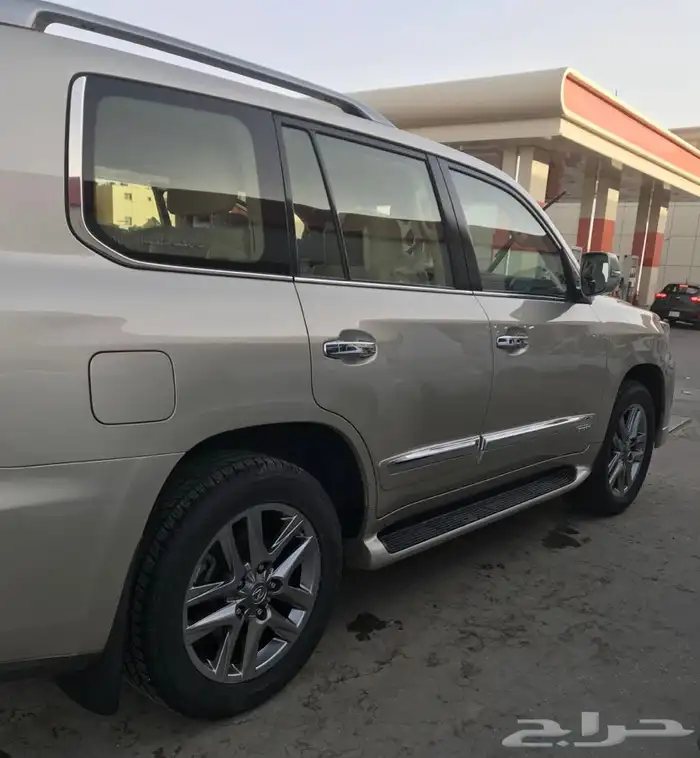 جنوط جيب لكزس 570 2015 اصلي وكالة 12