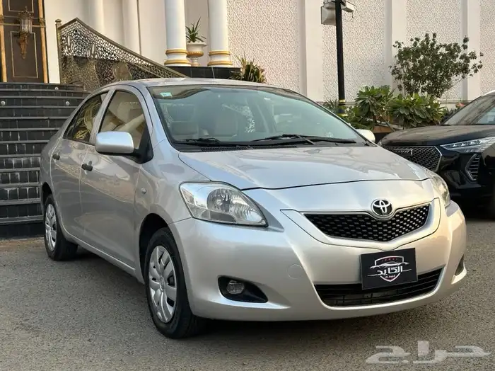 ( مباع ) تويوتا يارس 2012 1