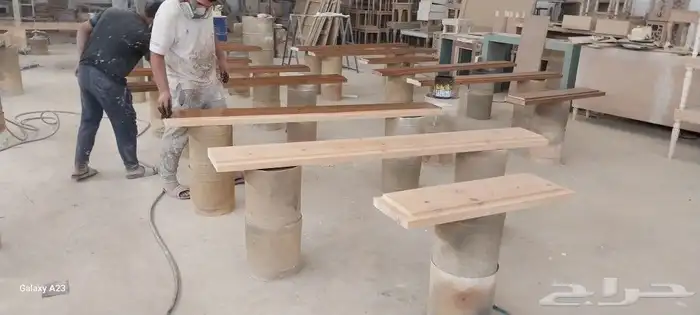 متخصصون في صناعة الابواب الخشبية والخزائن وطاولات المجالس وا 15