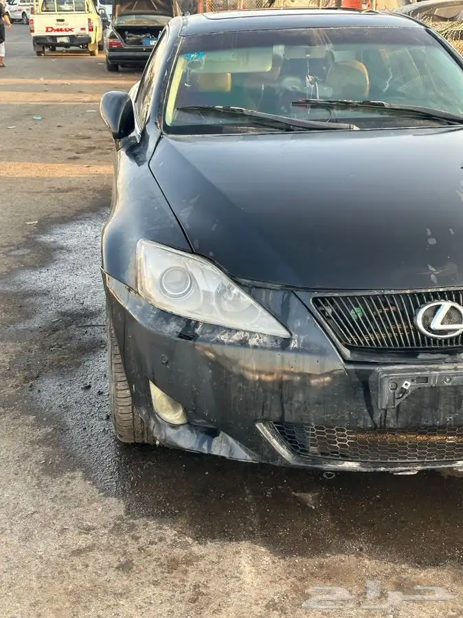 لكزس I s مديل 2008 السيارة بيع تشليح 7