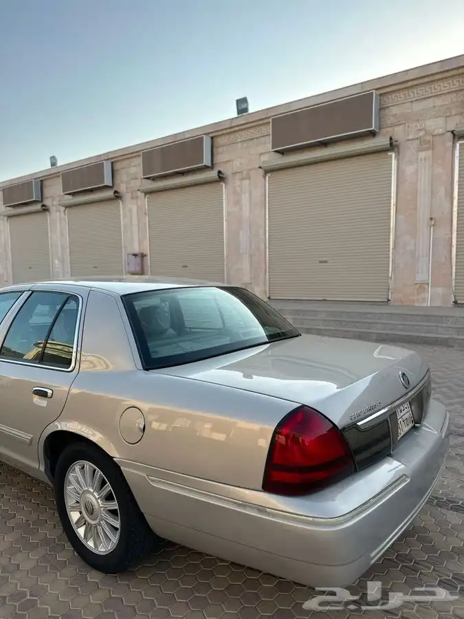 جراند ماركيز 2010 .. تم البيع .. 8