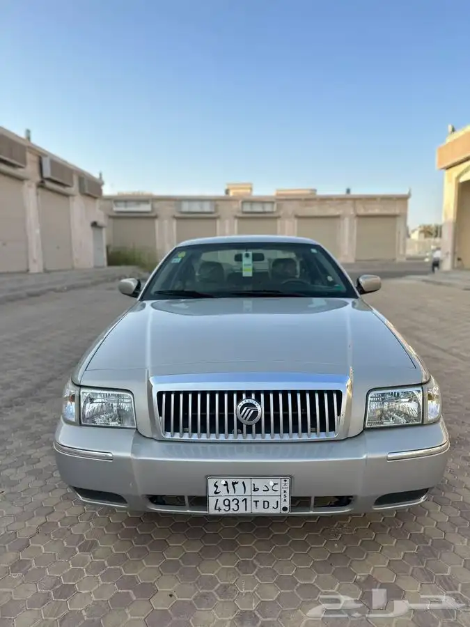 جراند ماركيز 2010 .. تم البيع .. 0