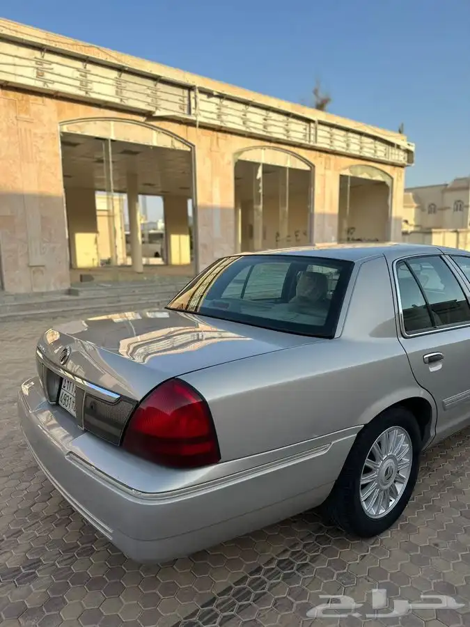 جراند ماركيز 2010 .. تم البيع .. 10