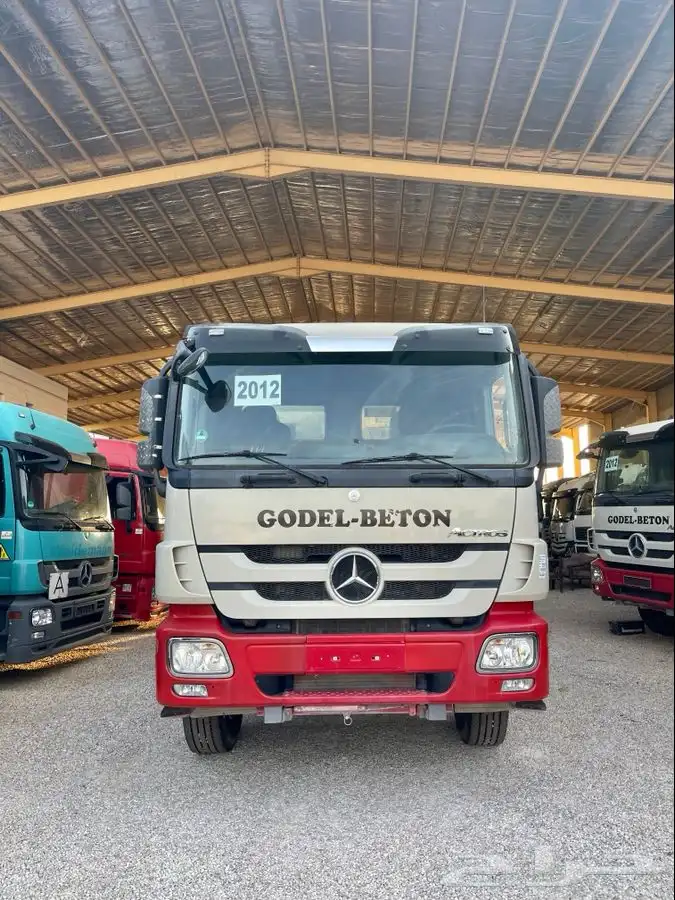 خلاطه خرسانية مرسيدس 2012 - 3241 جمارك 2