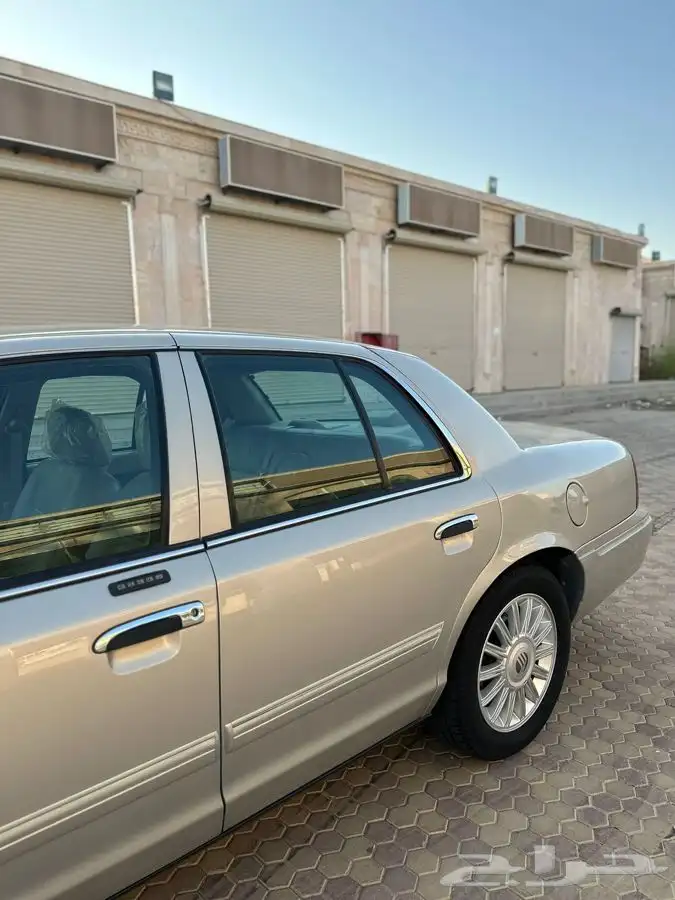 جراند ماركيز 2010 .. تم البيع .. 11