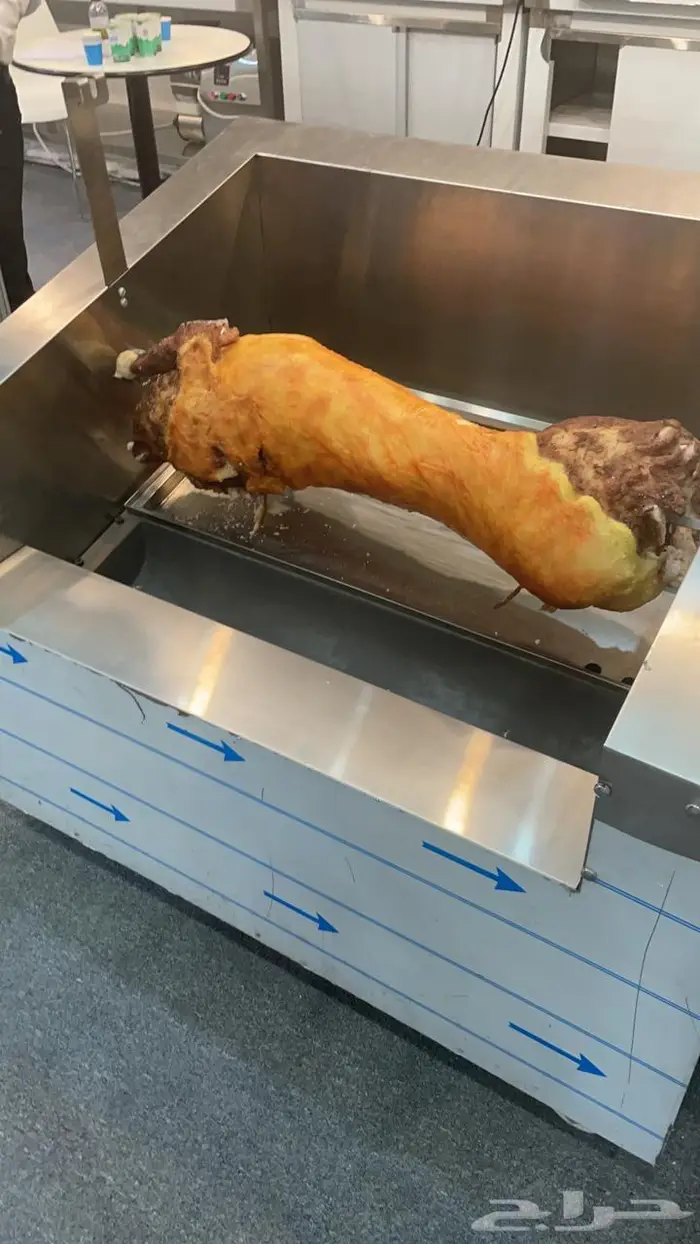 اغراض مطعم شعبي نظيفه للبيع 0