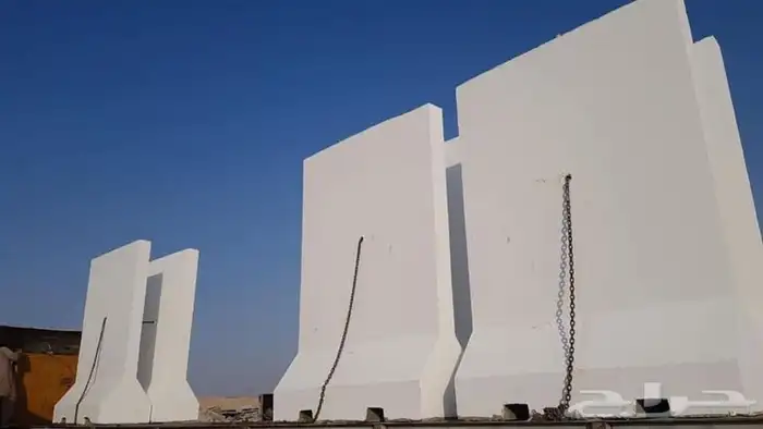 قواحد انارة حواجز نيوجرسي سلات كراسي 0