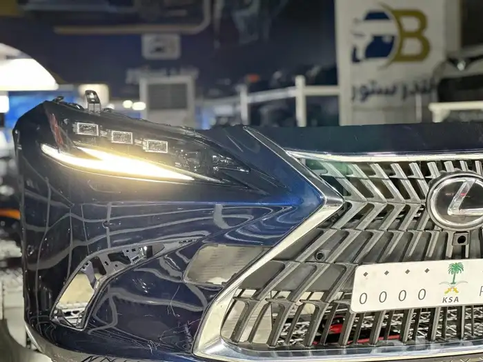 وجهيه لكزس Es 350 موديل 2023 7