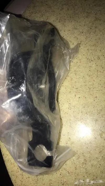 للبيع شيال فورد ايدج ويركب على مازدا 1