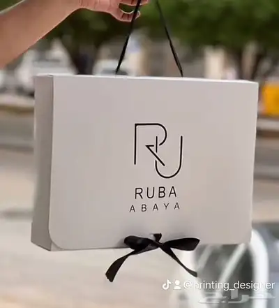 بوكسات عبايات ليبل نسيج أكواب ليبل لوقو جلد أكياس شحن شرايط 8