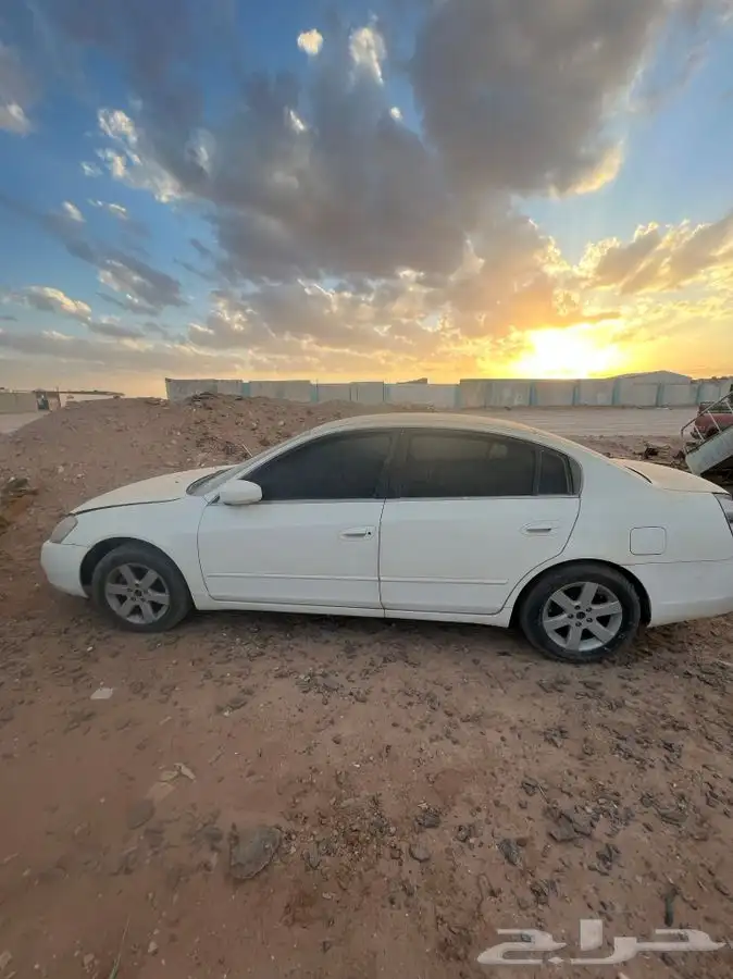 لبيع التيما تشليح قطع غيار2007 4