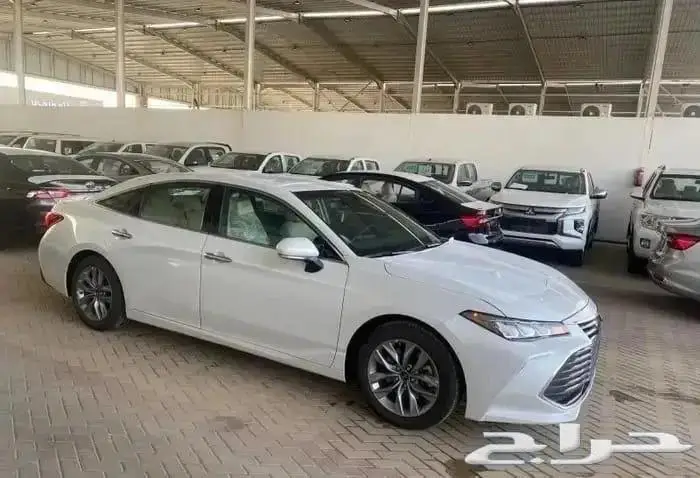 تويوتا افالون XLEليمتد خليجي 2022 8