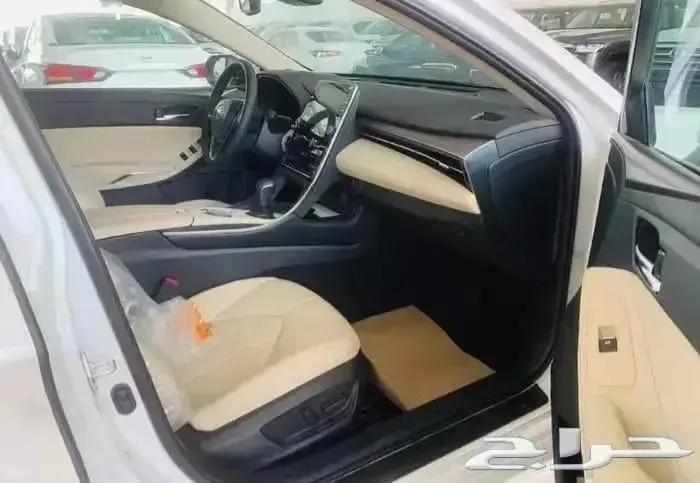 تويوتا افالون XLEليمتد خليجي 2022 5