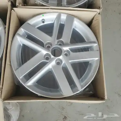 جنوط كامري رياضي اصلي وكاله مقاس 17 6