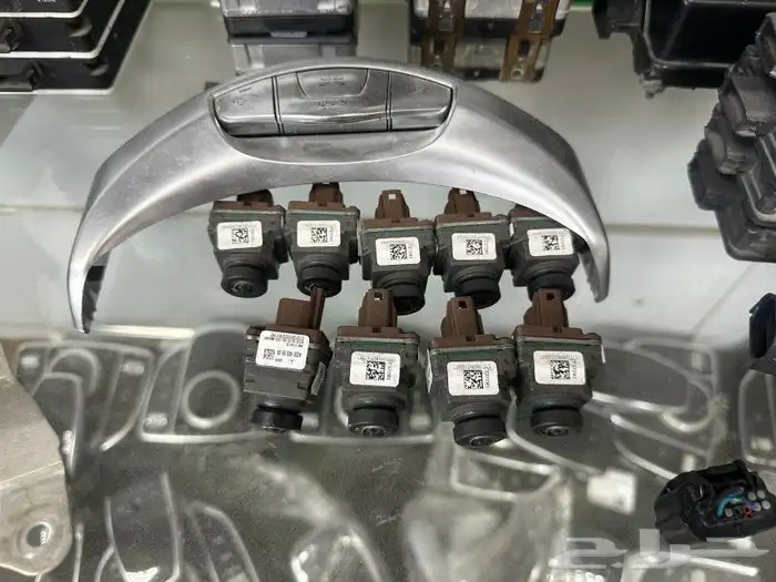 قطع غيار سيارات الماني من الامارات 26