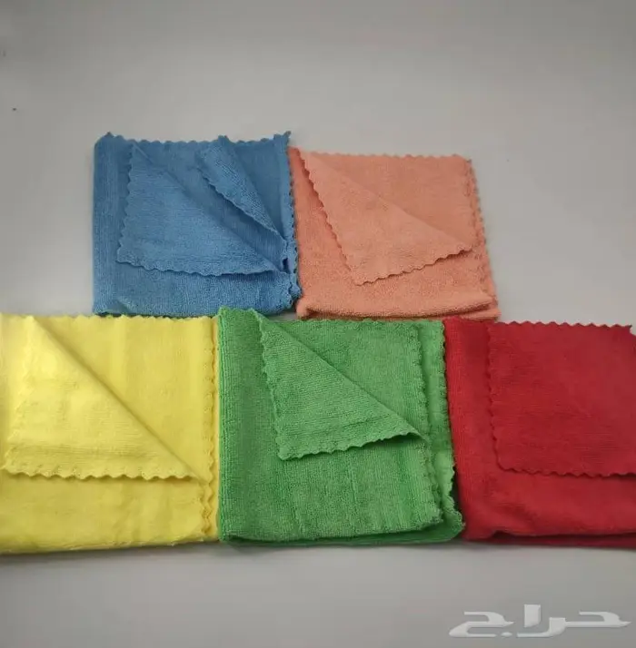 فوط مايكروفايبر وفرش وبخاخات لمغاسل السيارات ومراكز التلميع 24