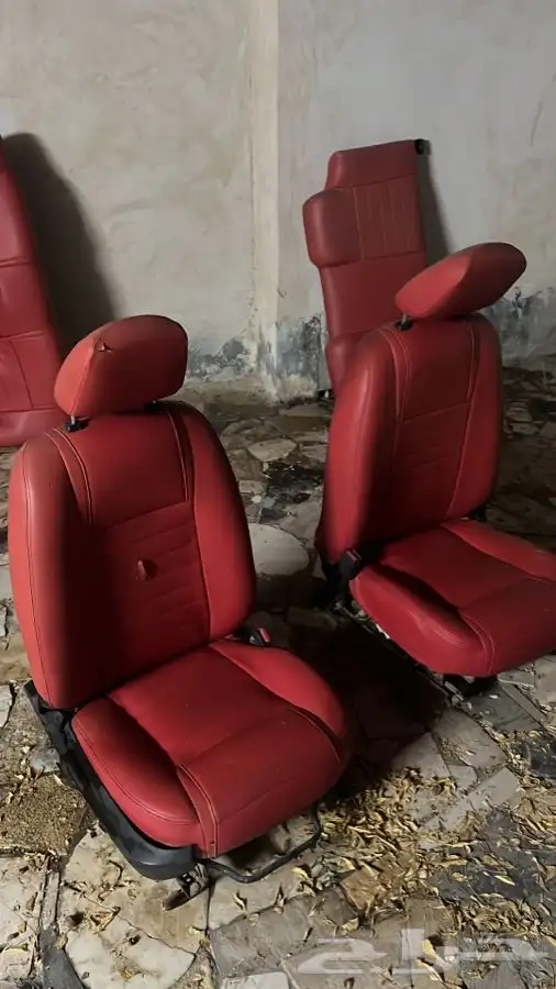 داخلية فورد موستينق كراسي وديكور 2