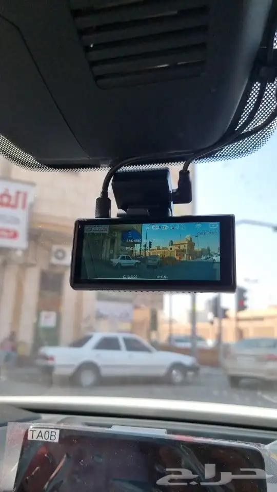 فني تركيب داش كام وشاشات سيارات وابل كار بلاي 0